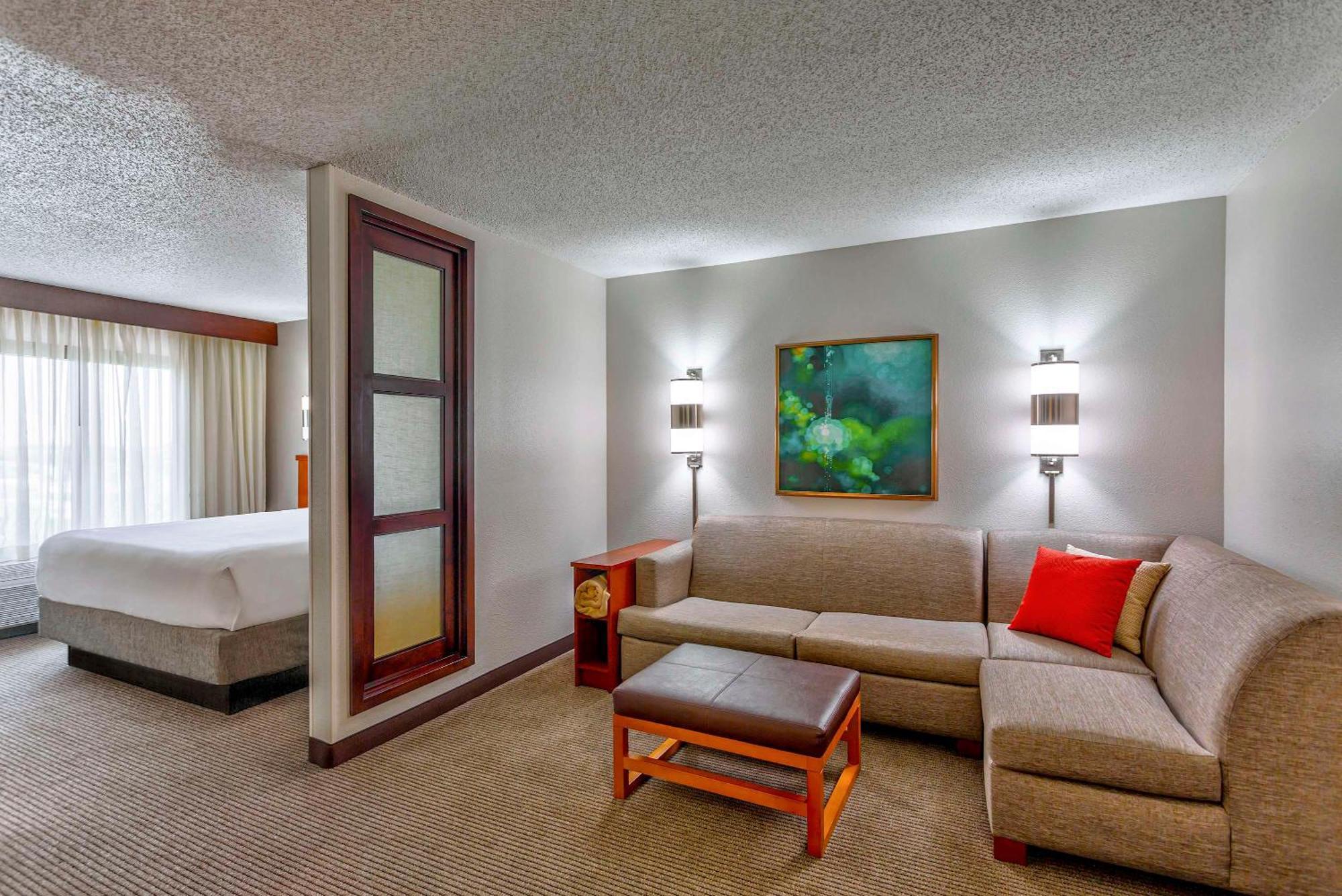 Hyatt Place Kansas City/Overland Park/Convention Center מראה חיצוני תמונה