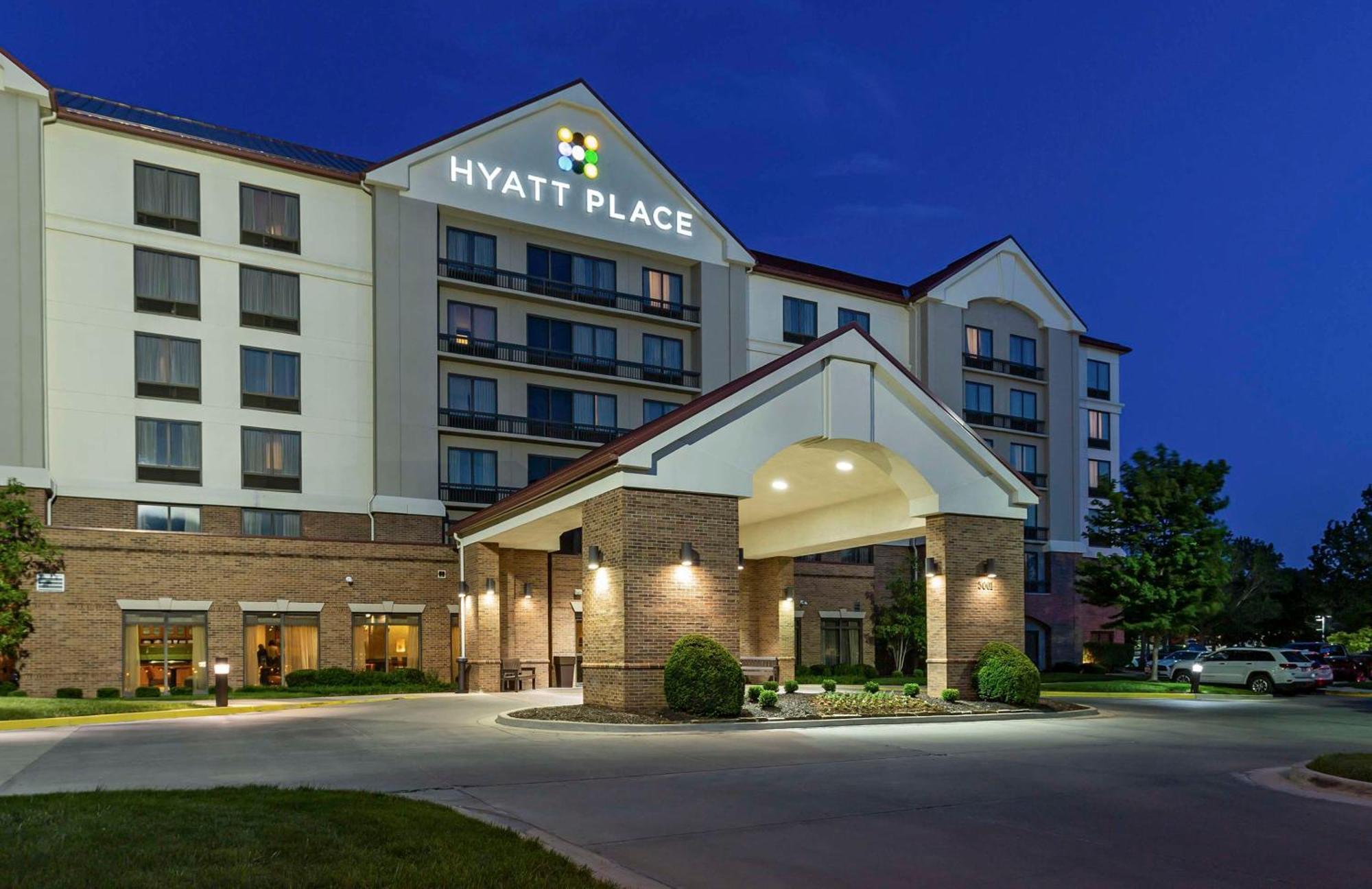 Hyatt Place Kansas City/Overland Park/Convention Center מראה חיצוני תמונה