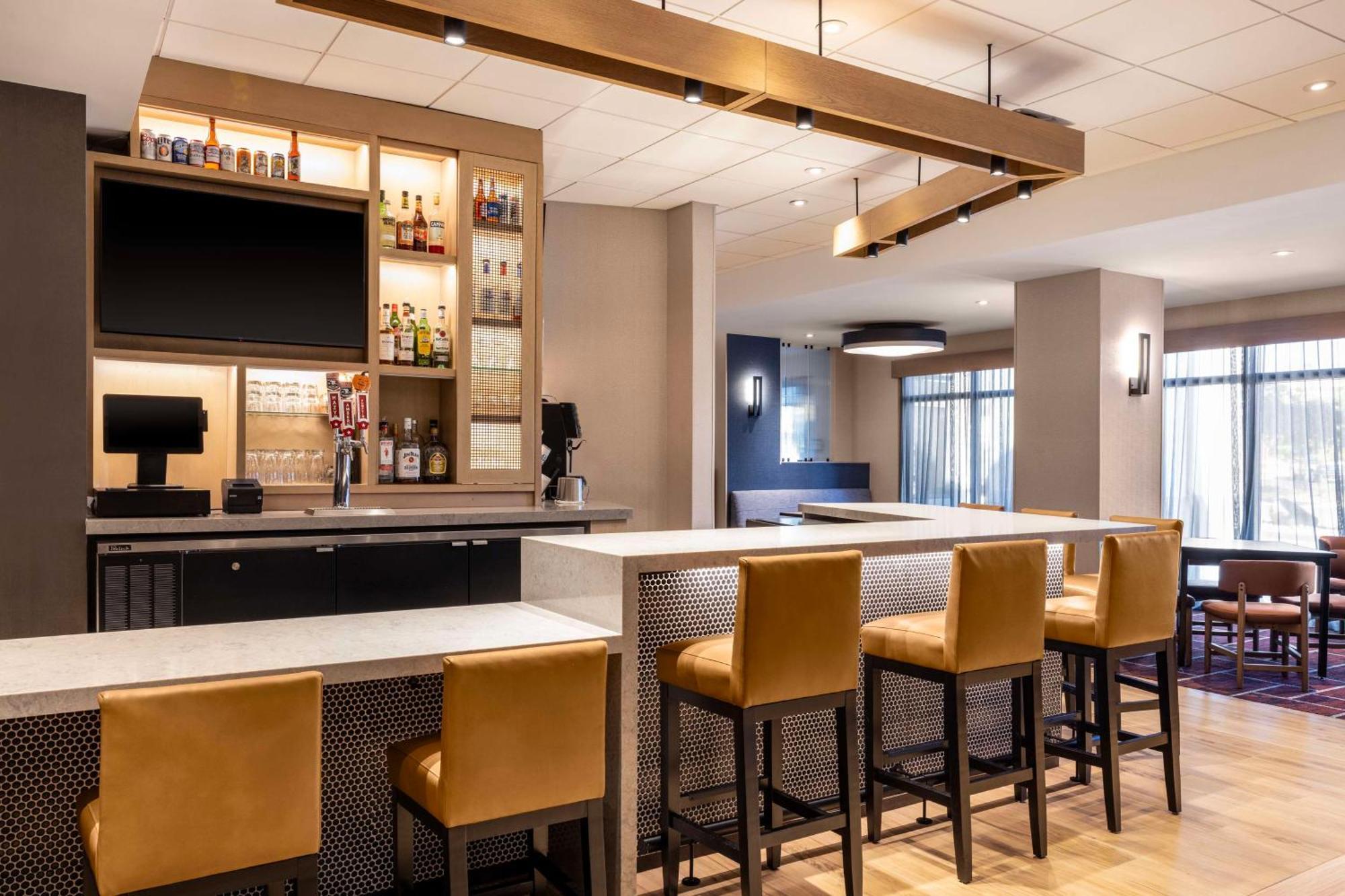 Hyatt Place Kansas City/Overland Park/Convention Center מראה חיצוני תמונה